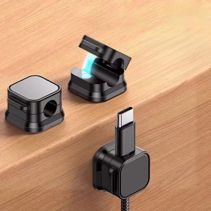 Easy Magnetic Cable Organizer